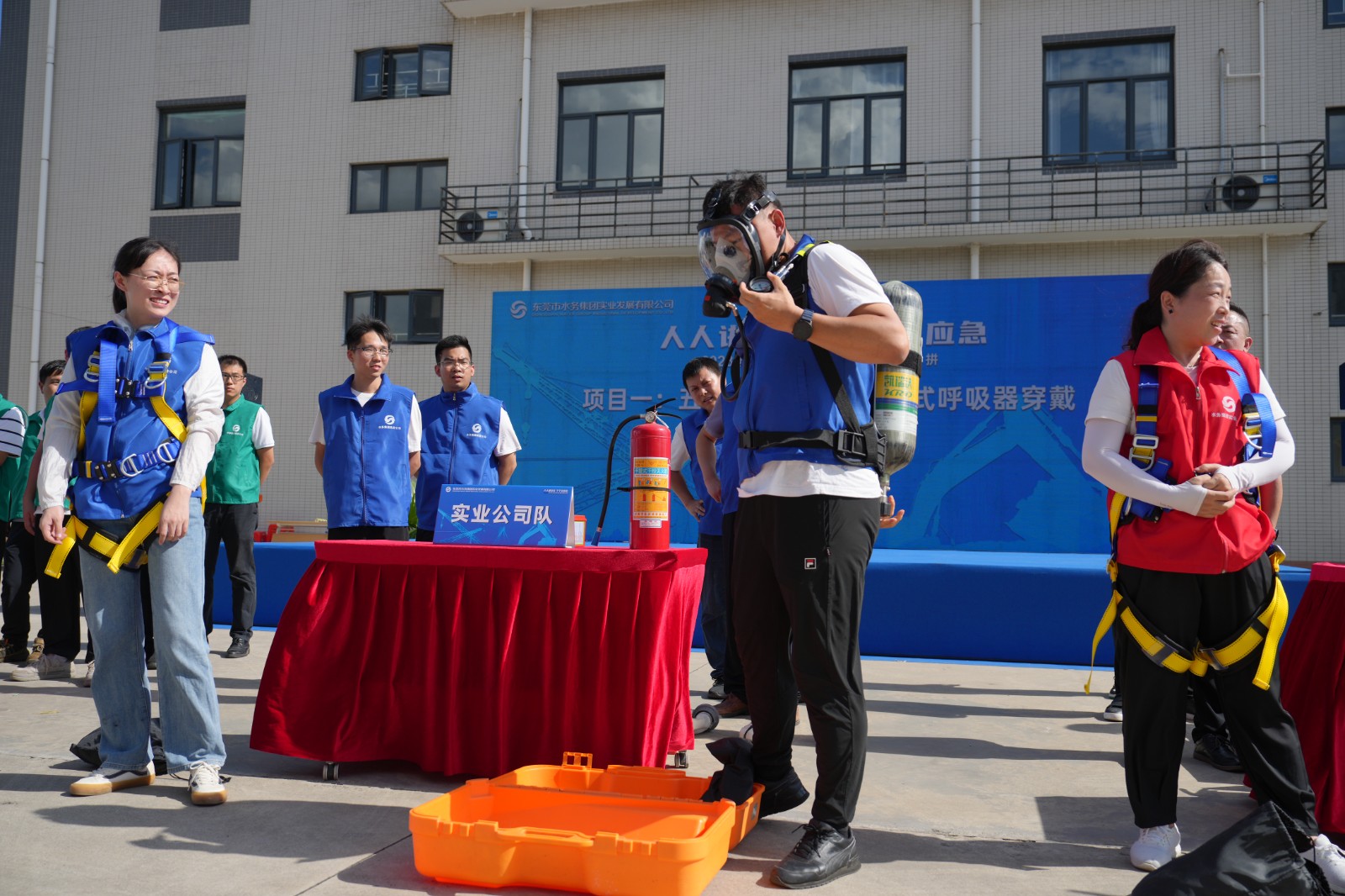 版面5-2.jpg 版面5-2.jpg