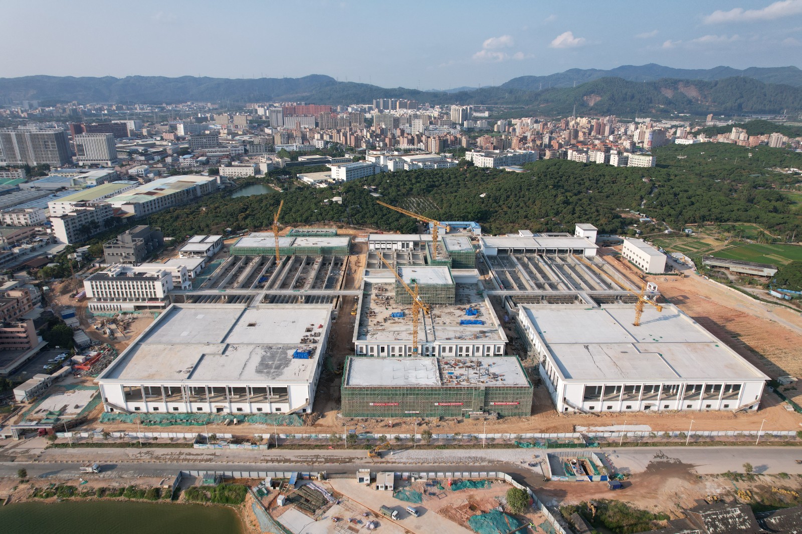 fde8afafe24444d98e598b1c2dc2e29.jpg fde8afafe24444d98e598b1c2dc2e29.jpg