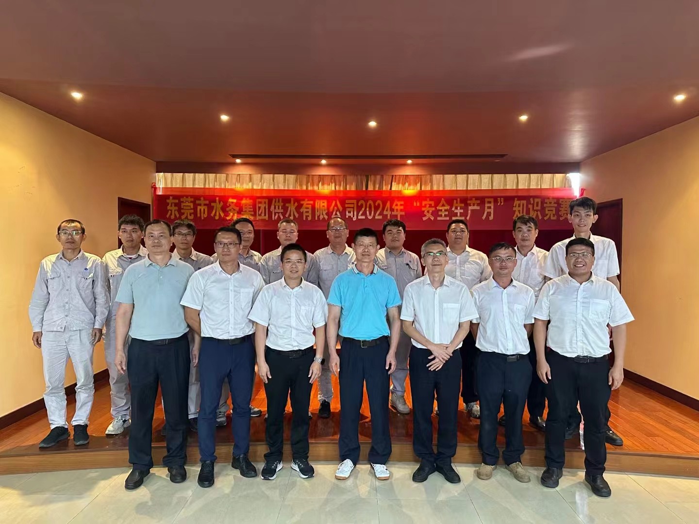 排版25.jpg 排版25.jpg