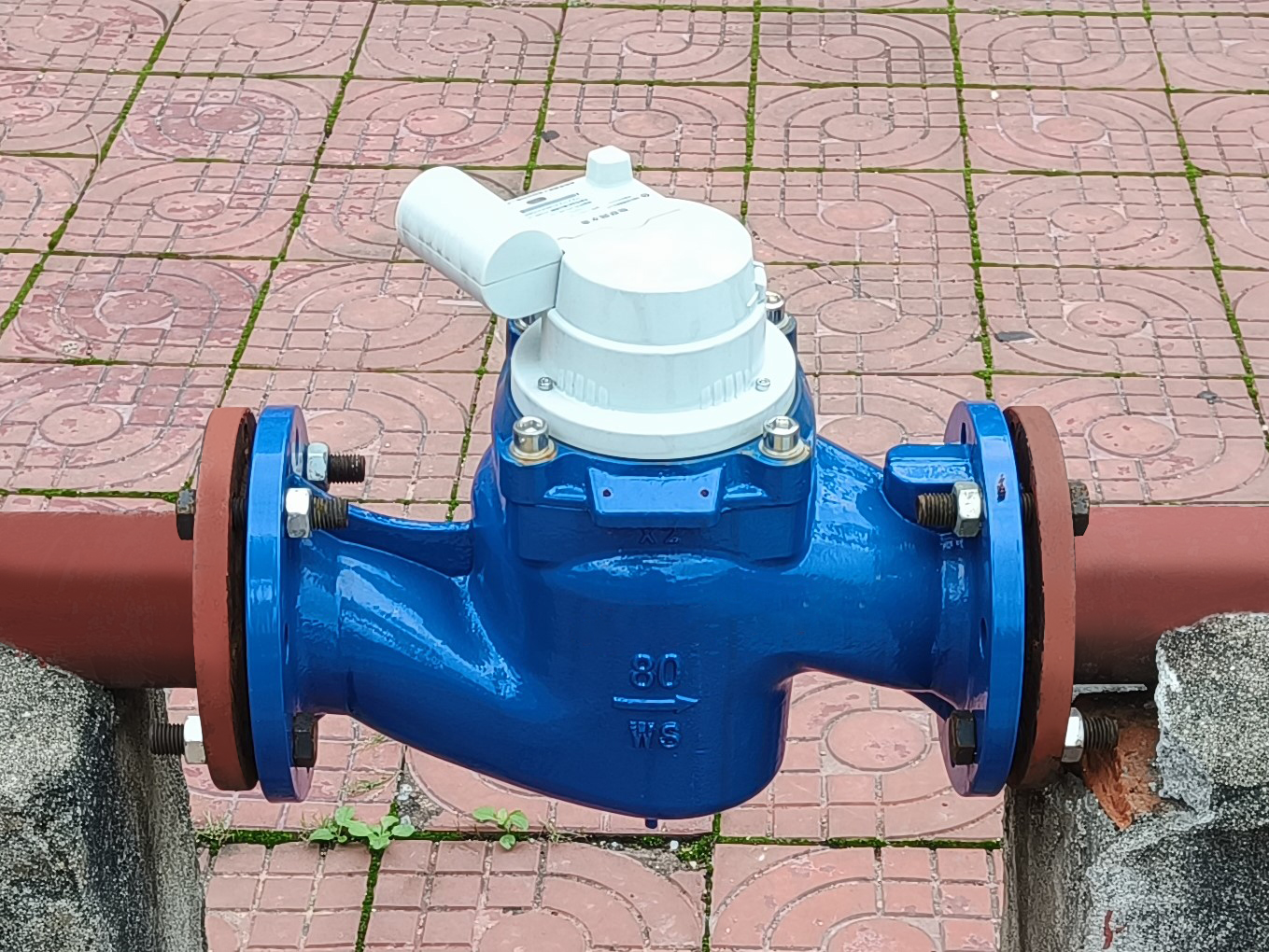 3.智能远传水表.jpg 3.智能远传水表.jpg