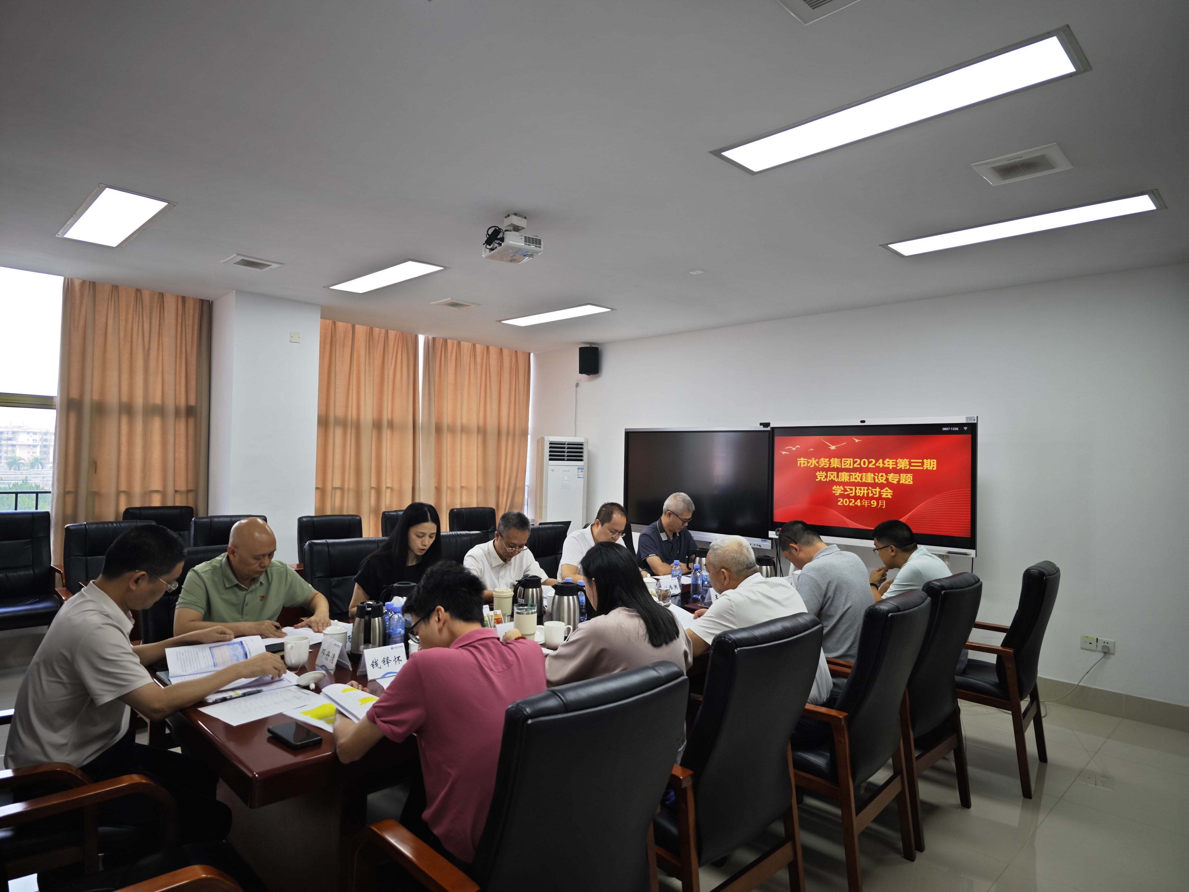 图片2及封面图片.png 图片2及封面图片.png