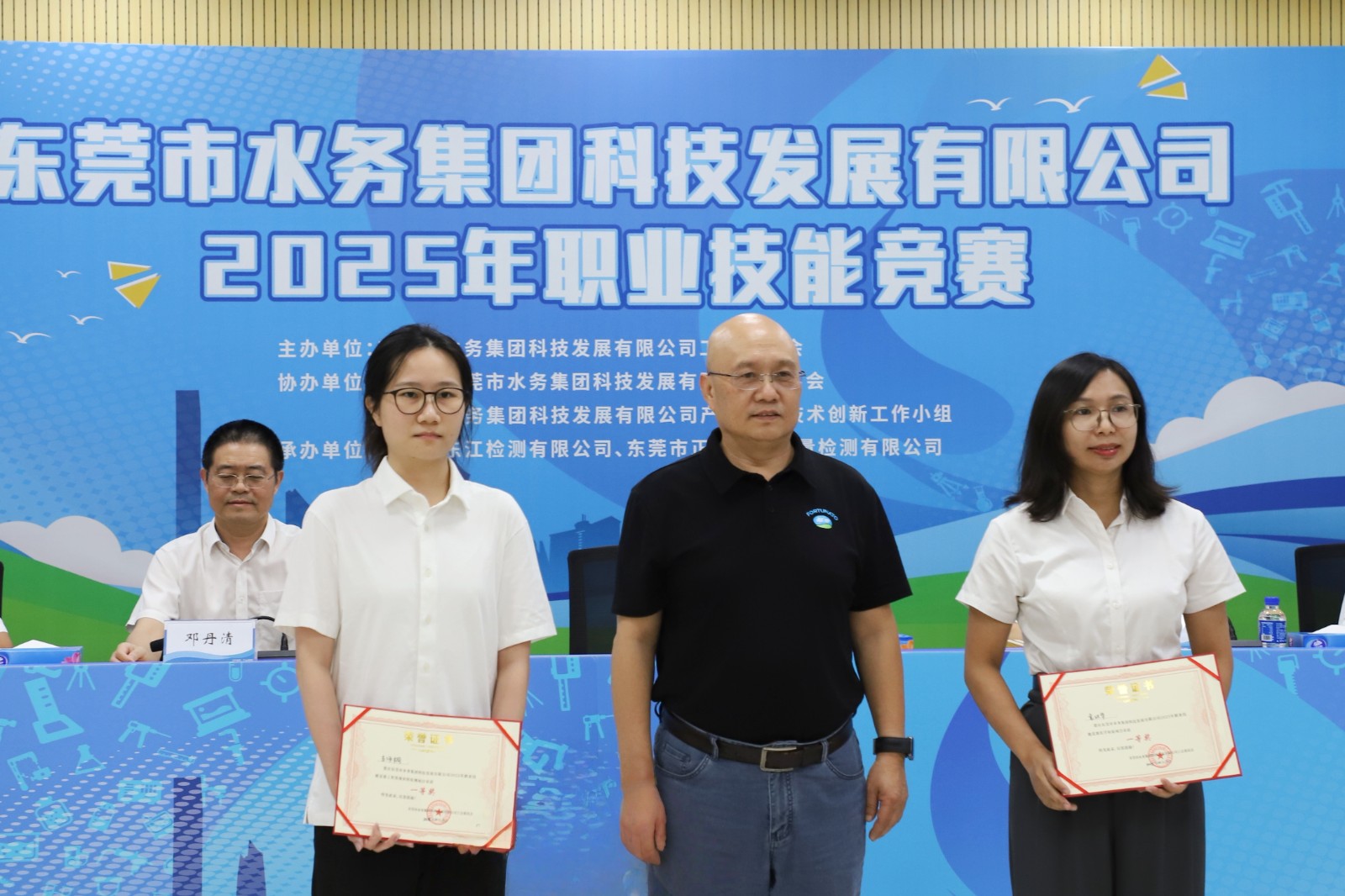 IMG_4748_副本_副本.jpg IMG_4748_副本_副本.jpg